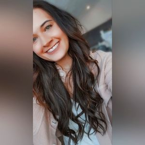 Meet your Posher, Whitney